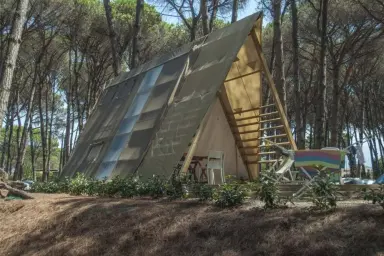 Glamping Mare Pineta Camping Village, Campania, Italy