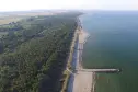 Blick auf den Strand in der Nähe des Campingplatzes Romea in der Emilia-Romagna