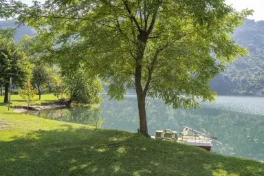 Lago Arsiè Camping Village, Arsiè, Venetien, Italien