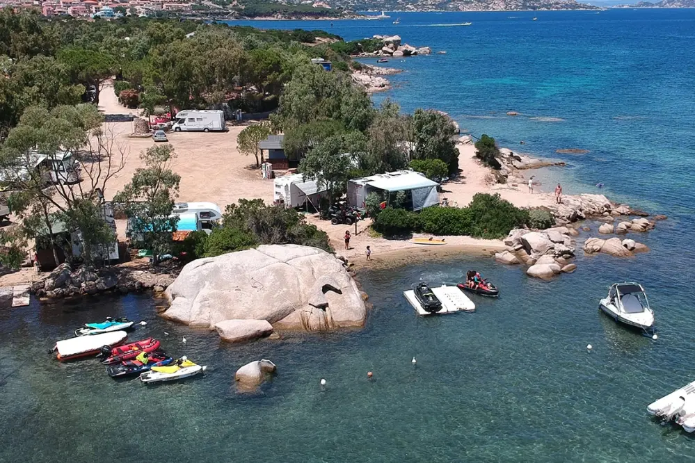 Panoramic view of the camping by the sea