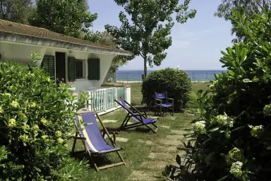 bungalow with seaview at Camping Gilda in Abruzzo