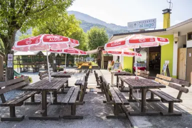 Lago Arsiè Camping Village, Arsiè, Veneto, Italia