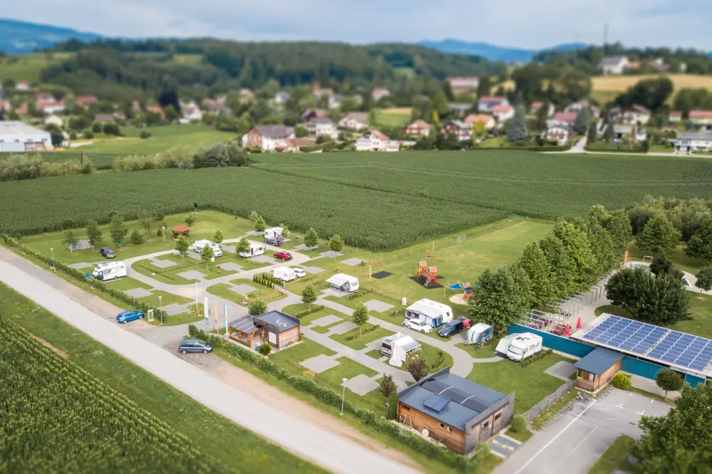 Bezoek aan Ölspur-Camping in de regio Stiermarken in Oostenrijk